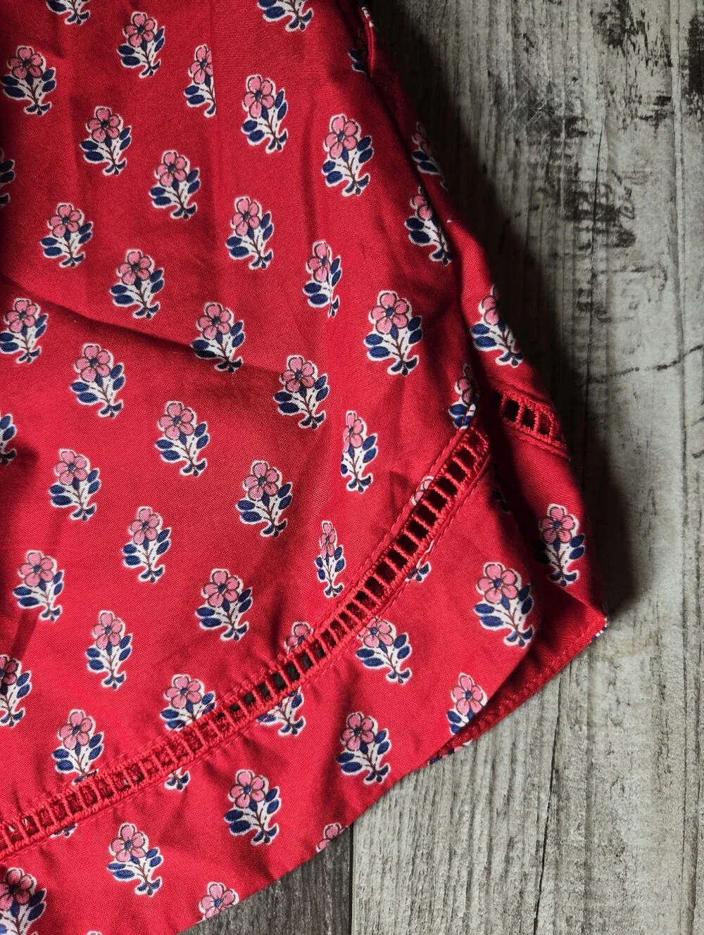NWT Universal Thread High‑Rise Printed Pull‑On Shorts – Women’s Medium